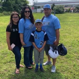 Meet your Posher, Anthony